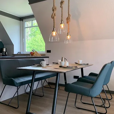 Eldenholz Fewo8 Apartman Waren